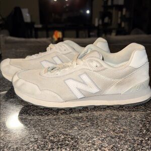 New Balance Off-White 515 size 9